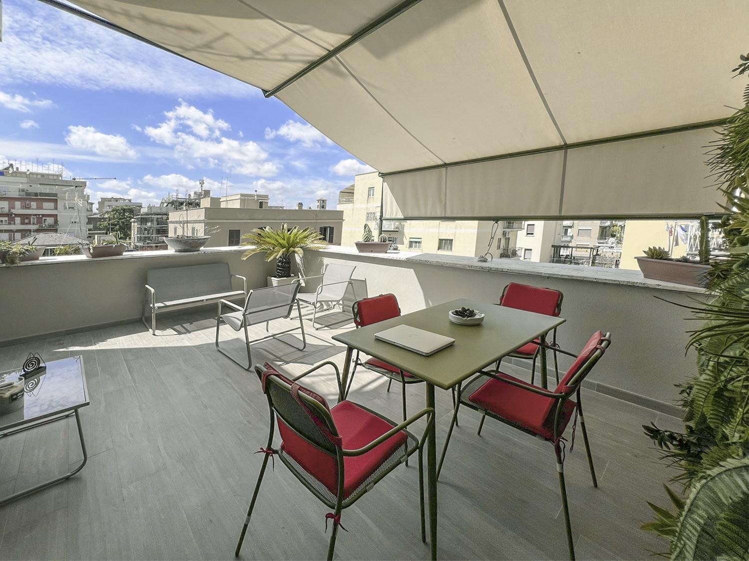 Attico Urbano Terrazza Su Roma Metro A Cornelia Apartment Luaran gambar